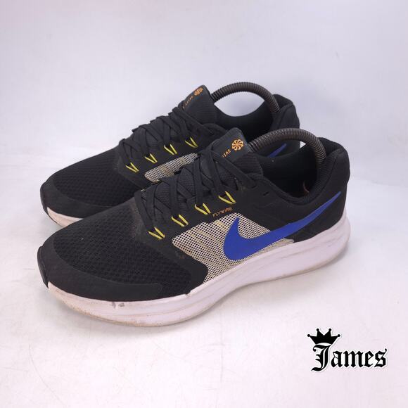 Nike Run Swift 3 Athletic Lace Up Running Shoe Womens Size 7.5 DR2695-006 Black - Picture 1 of 10